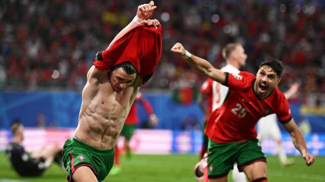 1719509348627045579.jpg ba91e52a6b0106f4a2819bad711d32f89eb53914.jpg